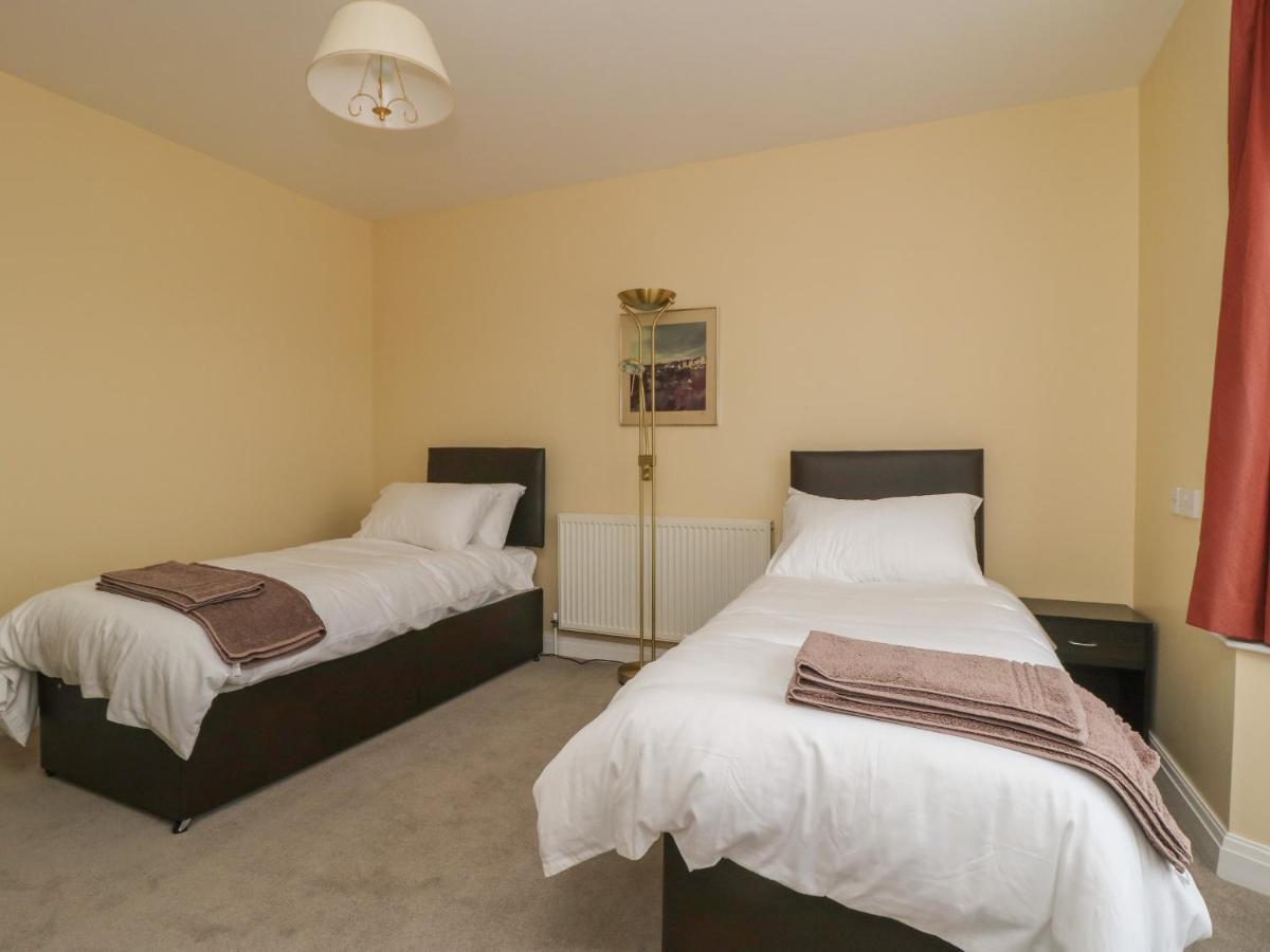 The Gables Apartment York Exterior photo